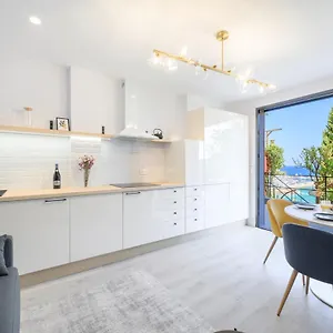https://coin-de-paradis-proche-plage-marquet-et-monaco.fr-provencehotel.com